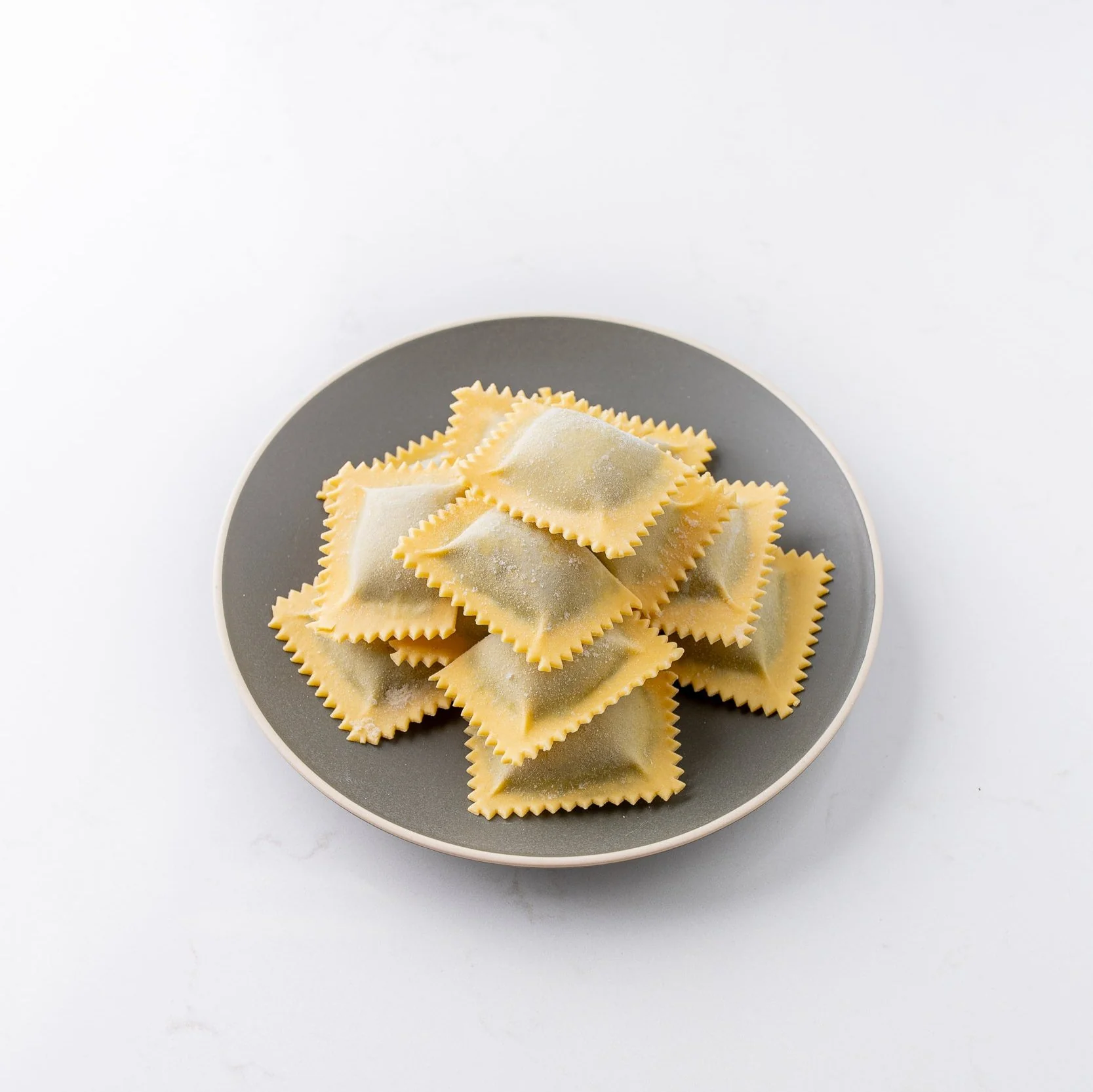 Classic Spinach and Ricotta Ravioli - Image 2